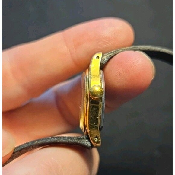 Ladies timex gold cased quartz watch with leather crocodile embossed black strap - Picture 3 of 9